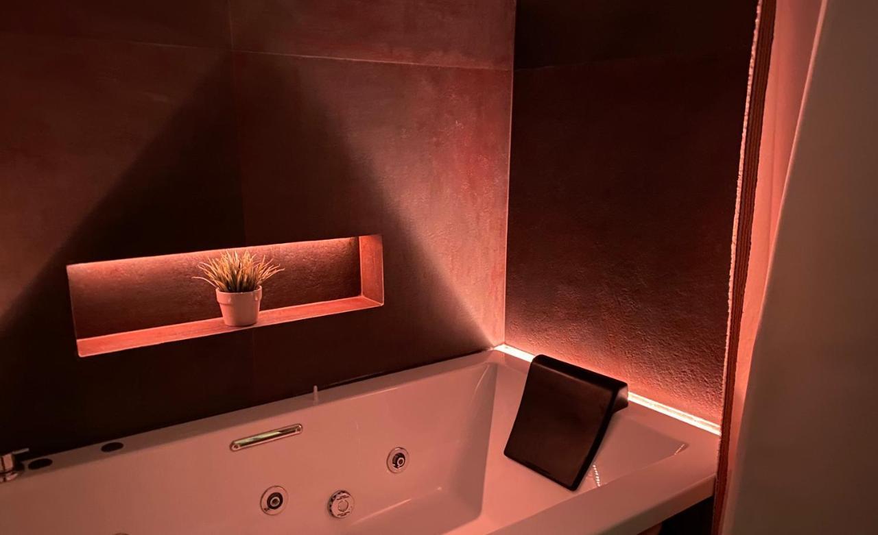باليرمو Aquarooms Luxury Suites المظهر الخارجي الصورة